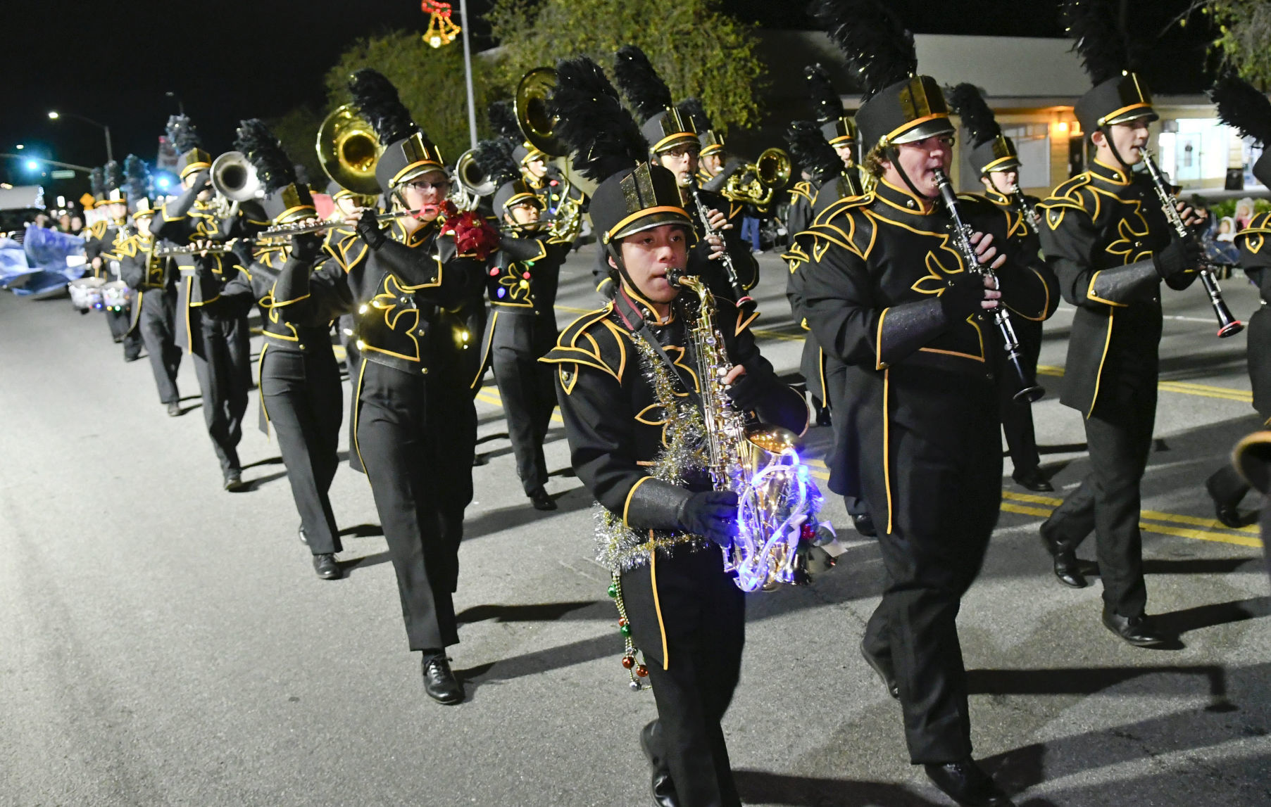 120619 Lompoc Christmas Parade 08.jpg